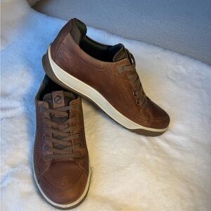 Men’s Ecco Brown Leather Byway Tred Sneakers Size 8